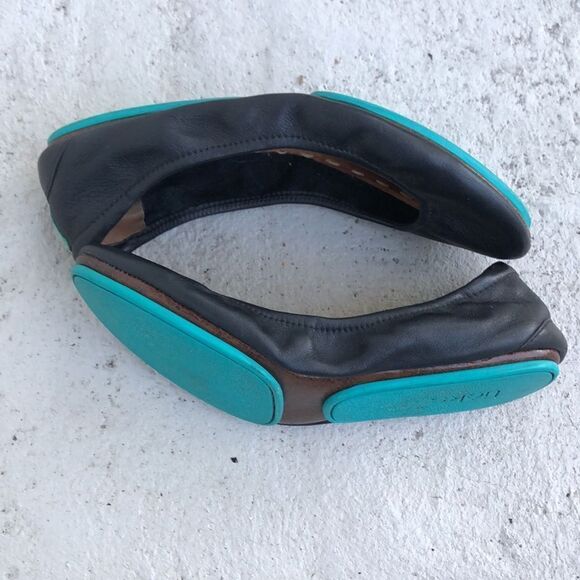 tieks flats  - Picture 3 of 7